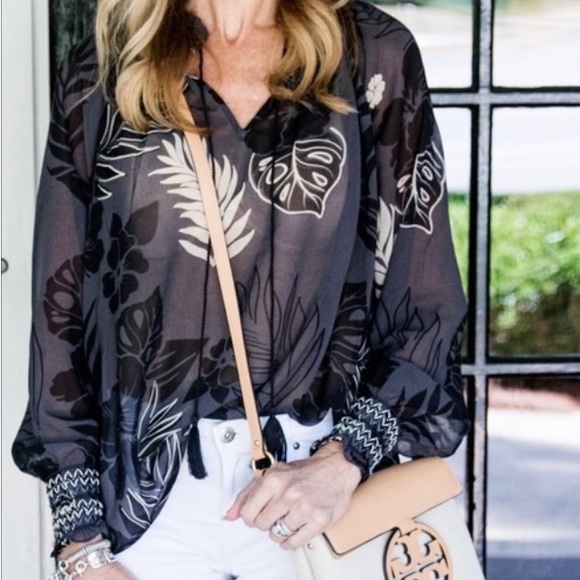 CAbi 5597 Aloha Blouse Sheer Floral Peasant XL - Picture 7 of 8